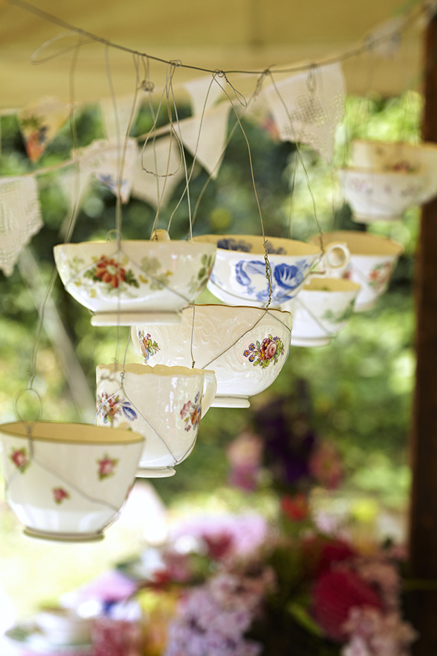 how-to-make-teacup-candles-sarah-moore-craft-projects