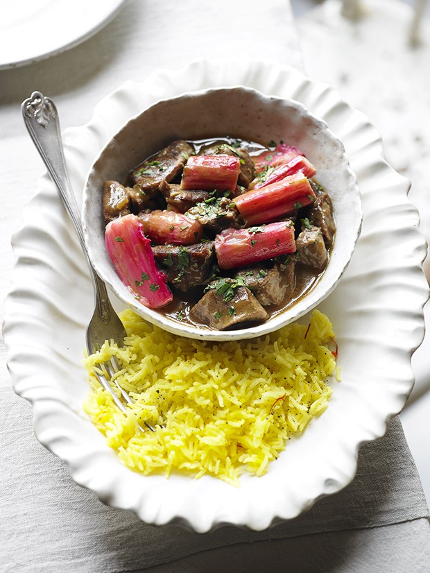 Lamb casserole with rhubarb Rhubarb recipes